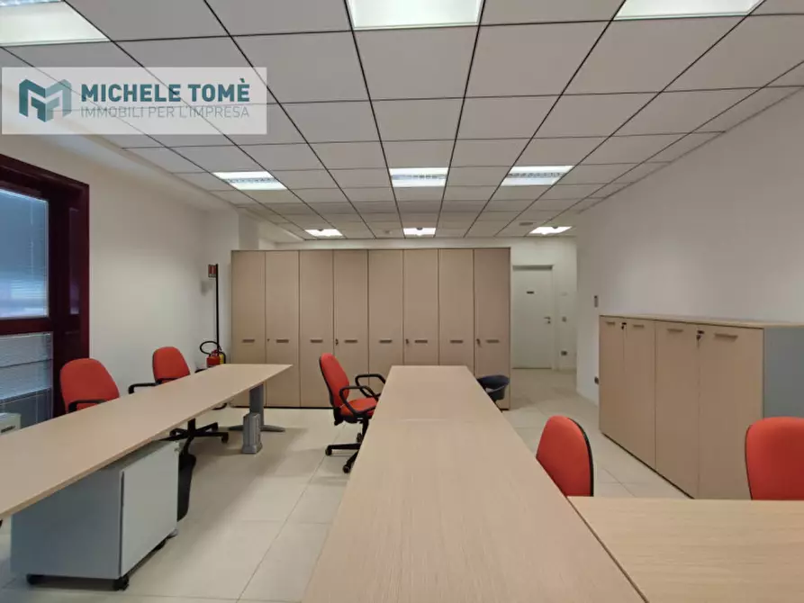 Immagine 3 di Ufficio in affitto  in via sottosengia a Sant'ambrogio Di Valpolicella