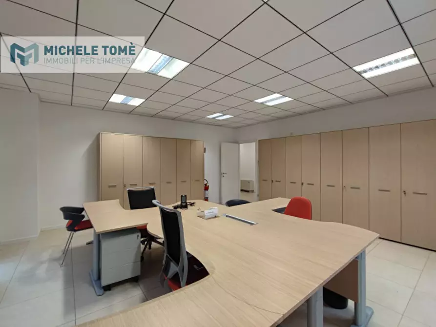 Immagine 5 di Ufficio in affitto  in via sottosengia a Sant'ambrogio Di Valpolicella