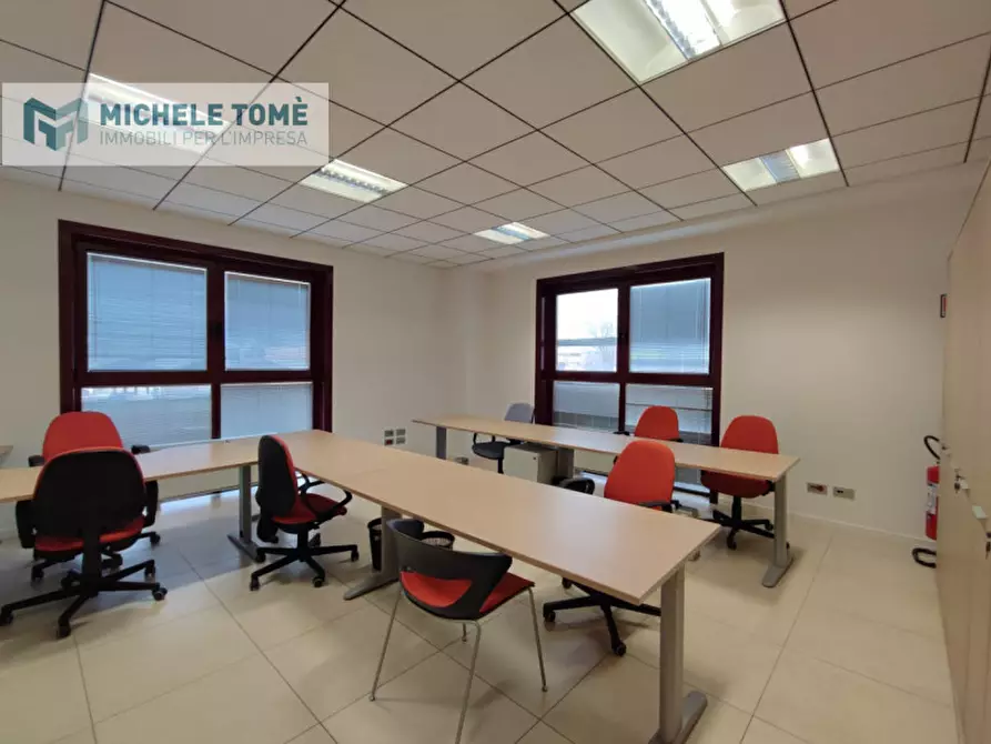 Immagine 8 di Ufficio in affitto  in via sottosengia a Sant'ambrogio Di Valpolicella