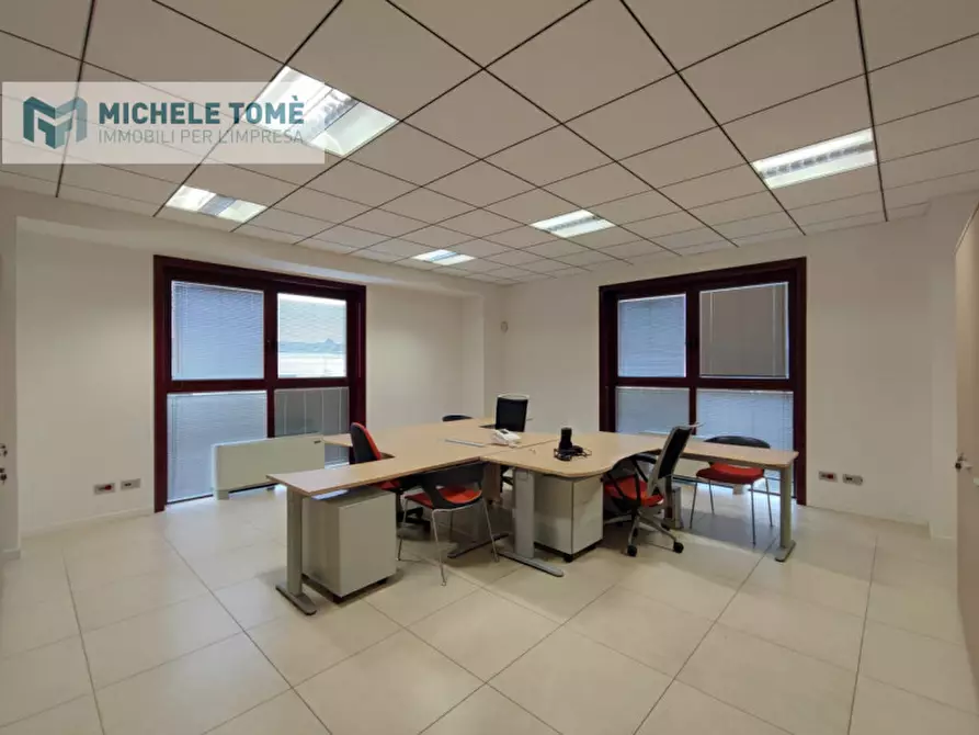 Immagine 10 di Ufficio in affitto  in via sottosengia a Sant'ambrogio Di Valpolicella