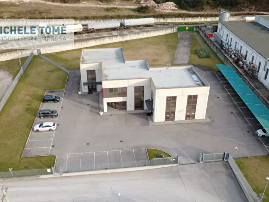 Immagine 12 di Ufficio in affitto  in via sottosengia a Sant'ambrogio Di Valpolicella