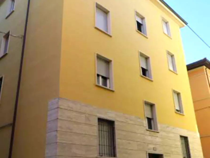 Immagine 1 di Appartamento in vendita  in Via Cavalotti 10 a Bologna