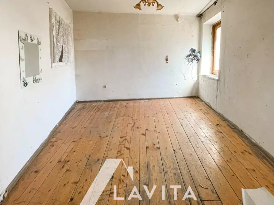 Immagine 10 di Palazzo in vendita  in Piazza Cesare Battisti a Salorno .Salurn.