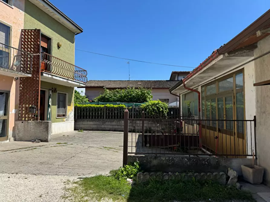 Immagine 22 di Rustico / casale in vendita  in VIA SAN GISUEPPE, 18 a Remedello