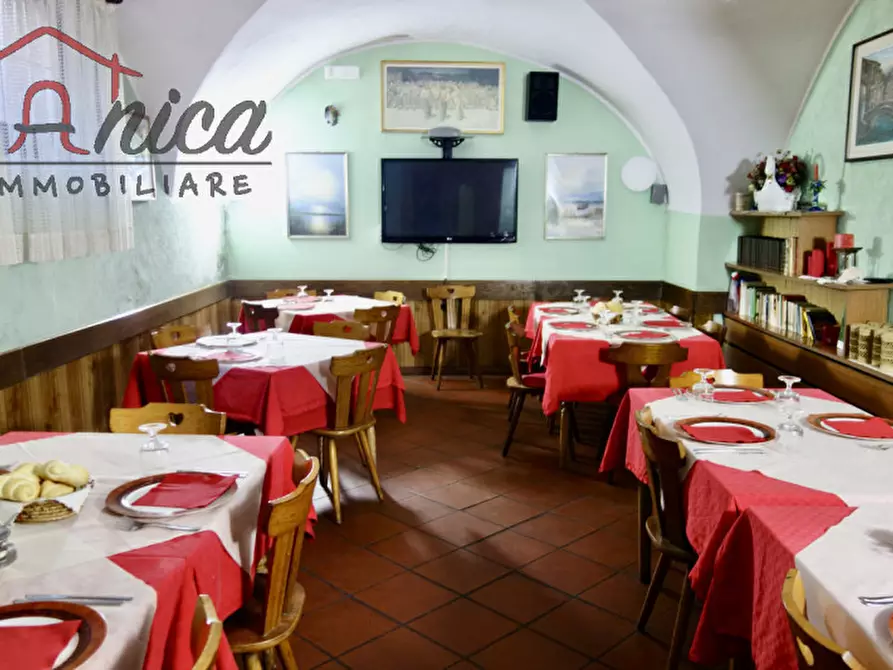 Immagine 4 di Attività commerciale in vendita  in Cavrasto a Bleggio Superiore