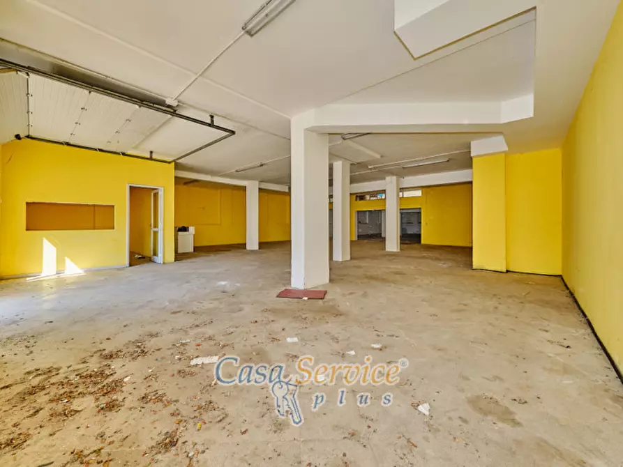 Immagine 4 di Capannone industriale in vendita  in Via Petrarca a Gallipoli