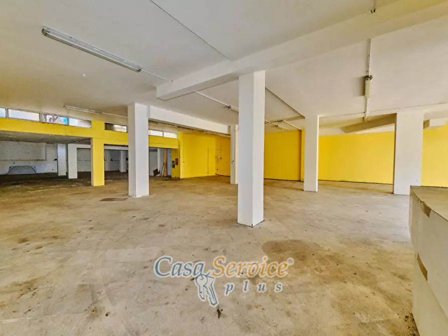 Immagine 14 di Capannone industriale in vendita  in Via Petrarca a Gallipoli