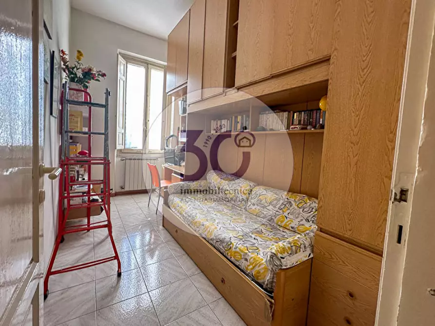 Immagine 8 di Appartamento in vendita  in Via Trento e Trieste a Arezzo