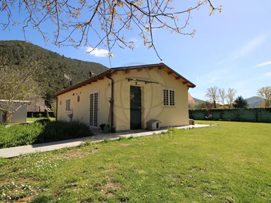 Immagine 3 di Casa indipendente in vendita  in Vocabolo Pilastri a Terni