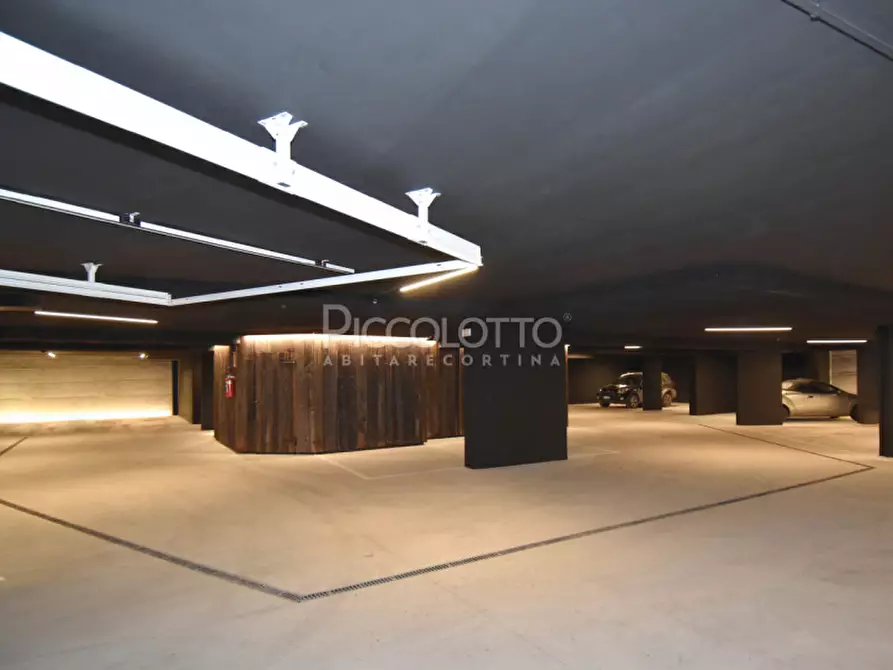 Immagine 23 di Appartamento in vendita  in via Ronco a Cortina D'ampezzo