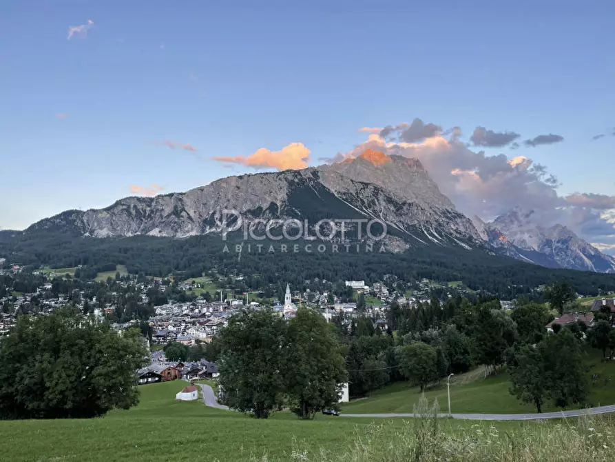 Immagine 24 di Appartamento in vendita  in via Ronco a Cortina D'ampezzo