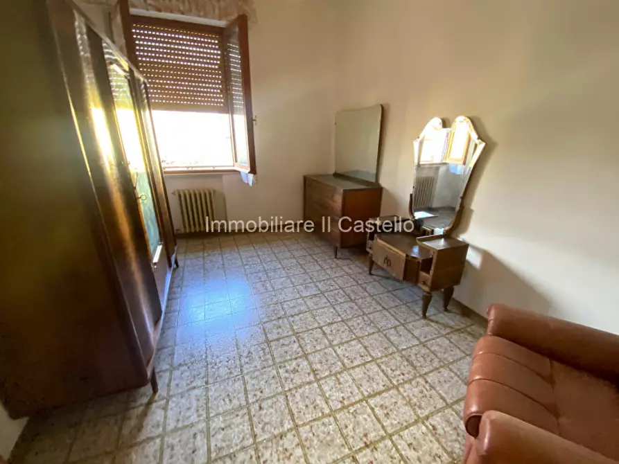 Immagine 13 di Casa indipendente in vendita  in Via Firenze a Castiglione Del Lago