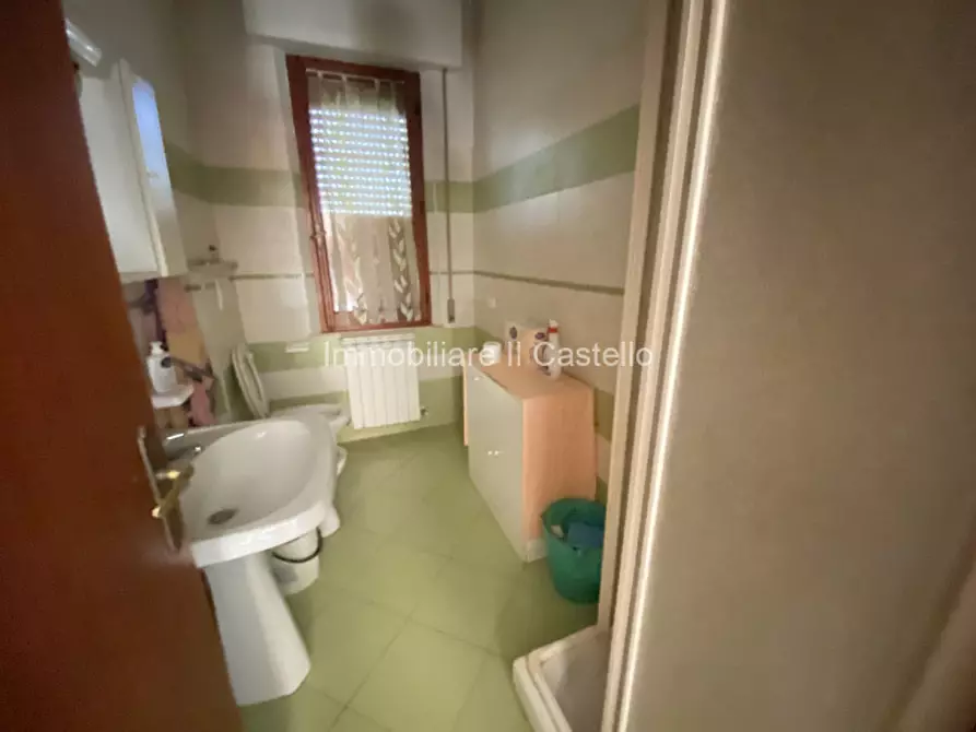 Immagine 21 di Casa indipendente in vendita  in Via Firenze a Castiglione Del Lago