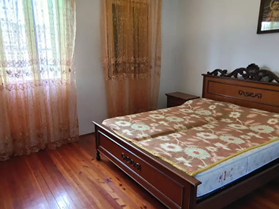 Immagine 18 di Casa trifamiliare in vendita  in Via Longhin a Giavera Del Montello