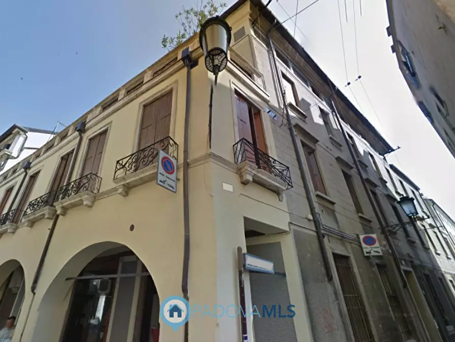 Immagine 1 di Palazzo in vendita  in Via San Francesco a Padova