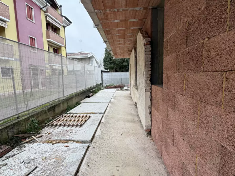 Immagine 19 di Casa trifamiliare in vendita  in Vigonza Via Bonaventura da Peraga 24 a Vigonza