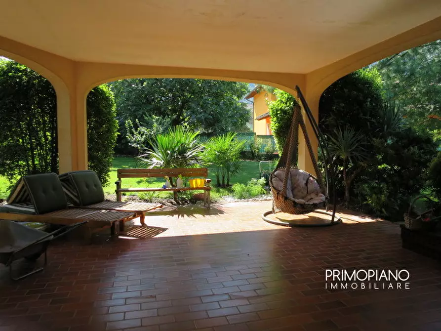 Immagine 28 di Villa in vendita  in Viale 4 Novembre a Ala