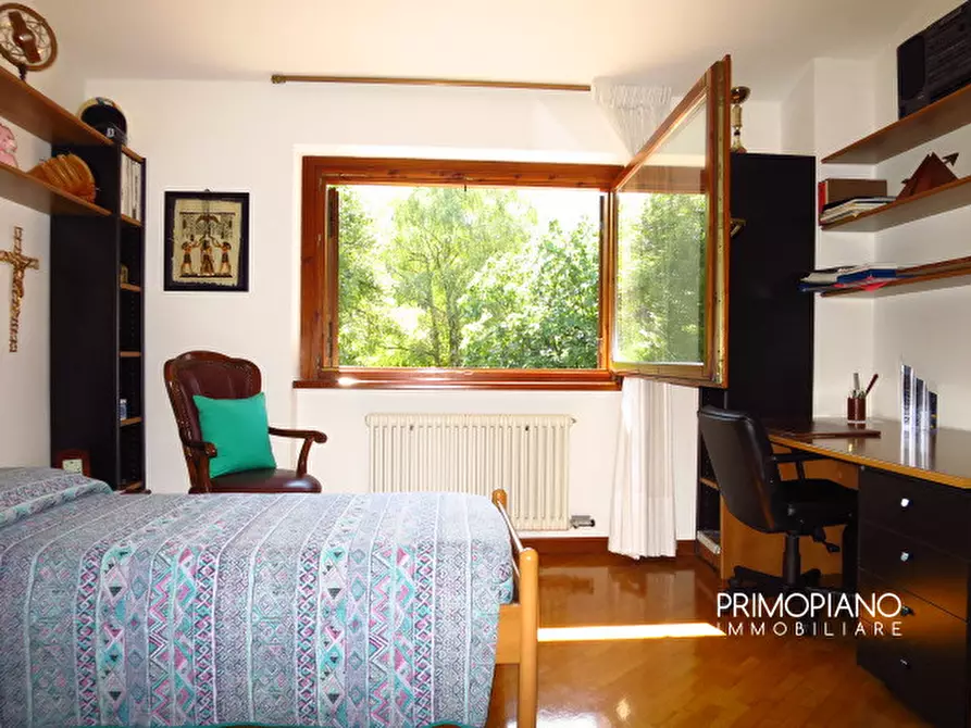 Immagine 34 di Villa in vendita  in Viale 4 Novembre a Ala