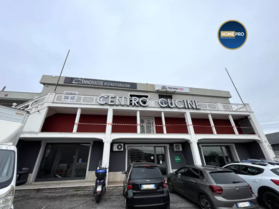 Immagine 21 di Ufficio in affitto  in via Jacopo Passavanti a Roma