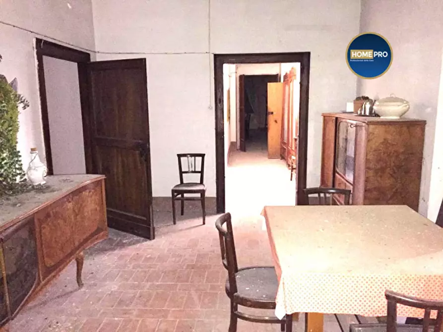 Immagine 7 di Palazzo in vendita  in via Battisti a Arcevia