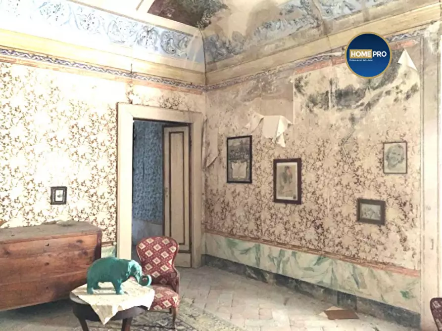 Immagine 24 di Palazzo in vendita  in via Battisti a Arcevia