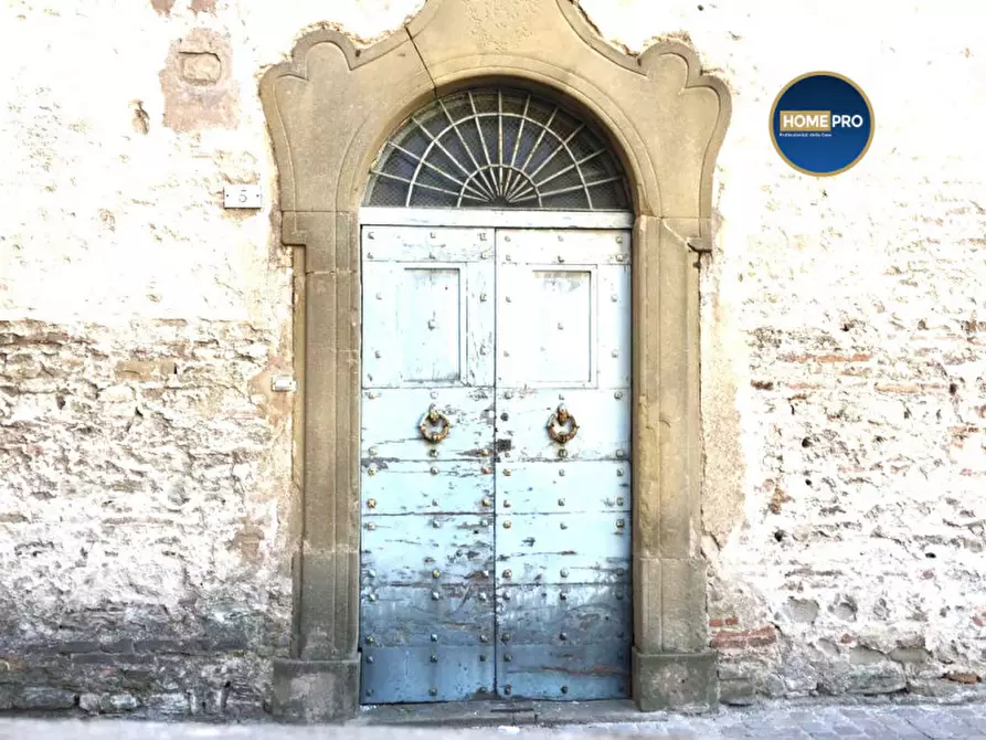 Immagine 28 di Palazzo in vendita  in via Battisti a Arcevia
