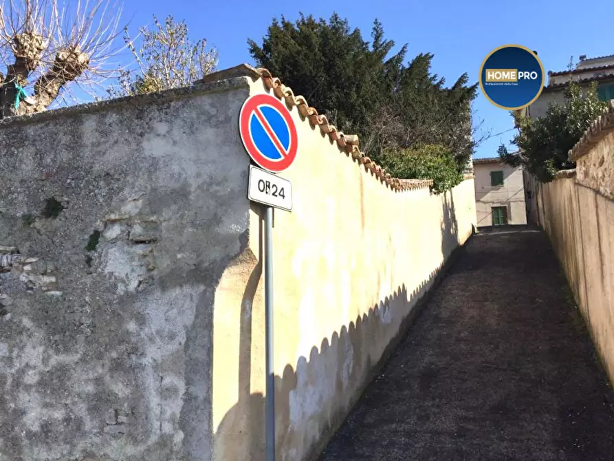 Immagine 33 di Palazzo in vendita  in via Battisti a Arcevia