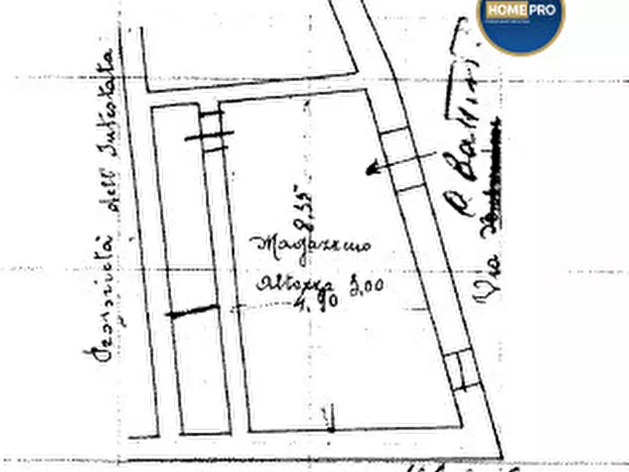 Immagine 35 di Palazzo in vendita  in via Battisti a Arcevia