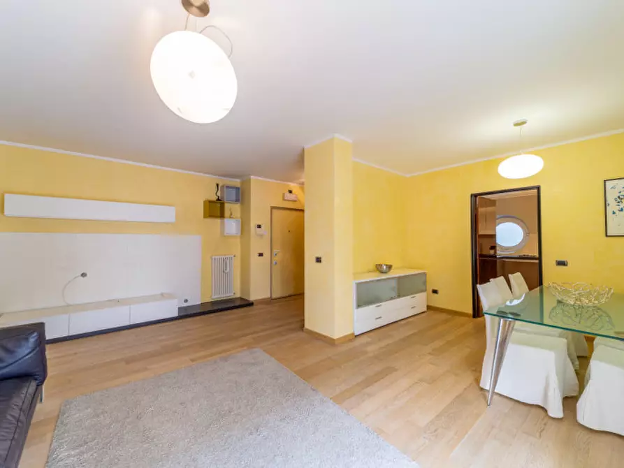 Immagine 6 di Appartamento in vendita  in Piazzale della Macina a Parma