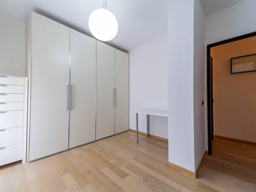 Immagine 19 di Appartamento in vendita  in Piazzale della Macina a Parma