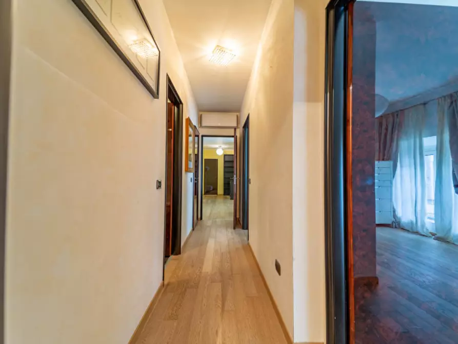 Immagine 22 di Appartamento in vendita  in Piazzale della Macina a Parma