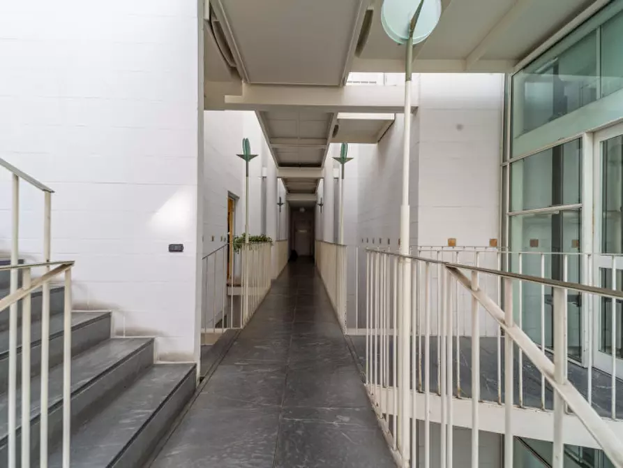 Immagine 34 di Appartamento in vendita  in Piazzale della Macina a Parma