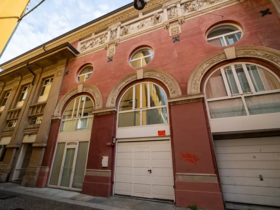 Immagine 39 di Appartamento in vendita  in Piazzale della Macina a Parma