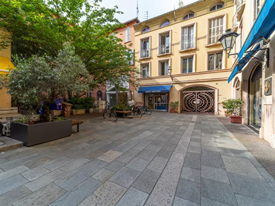 Immagine 40 di Appartamento in vendita  in Piazzale della Macina a Parma