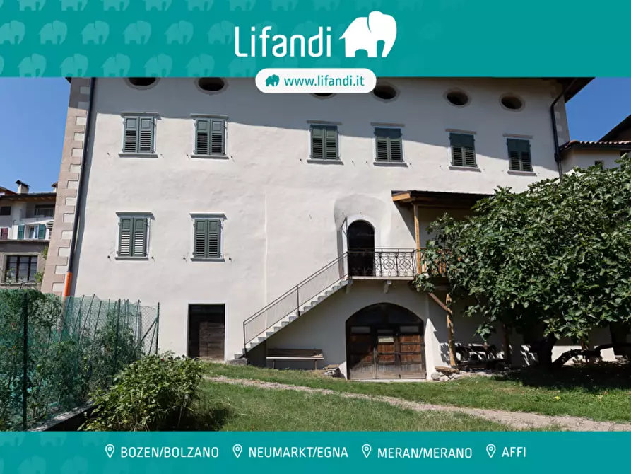 Immagine 1 di Villa in vendita  in Via Trento a Ville D'anaunia