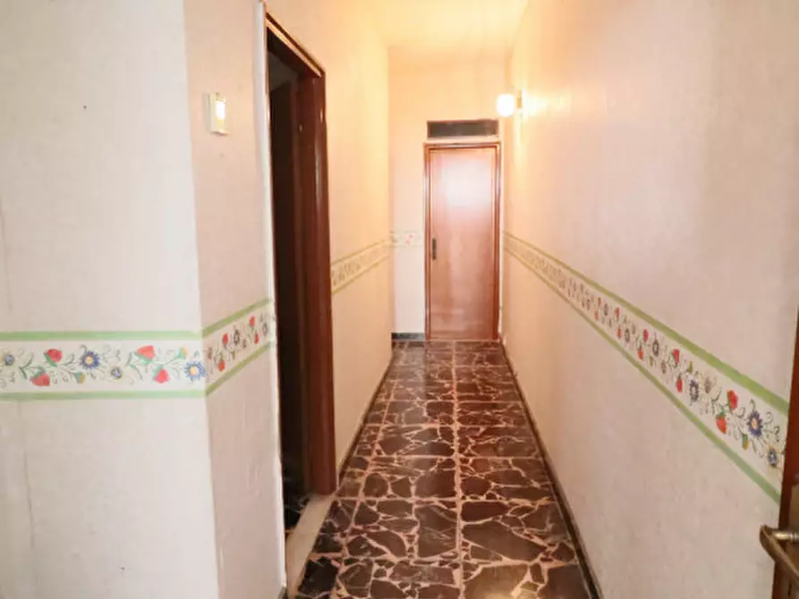 Immagine 11 di Casa bifamiliare in vendita  in Via Salvatore Nolfo n. 48 a Palagonia