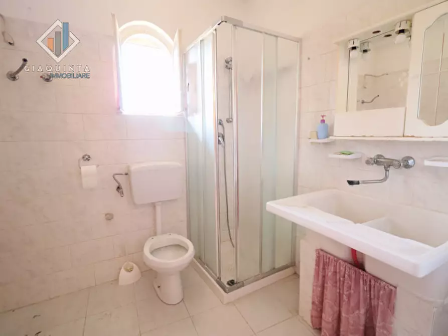 Immagine 24 di Casa bifamiliare in vendita  in Via Salvatore Nolfo n. 48 a Palagonia