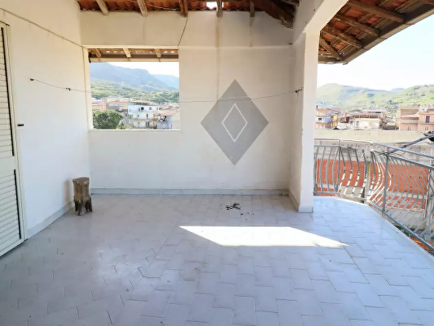 Immagine 26 di Casa bifamiliare in vendita  in Via Salvatore Nolfo n. 48 a Palagonia