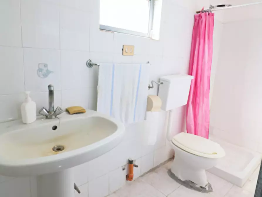 Immagine 35 di Casa bifamiliare in vendita  in Via Salvatore Nolfo n. 48 a Palagonia