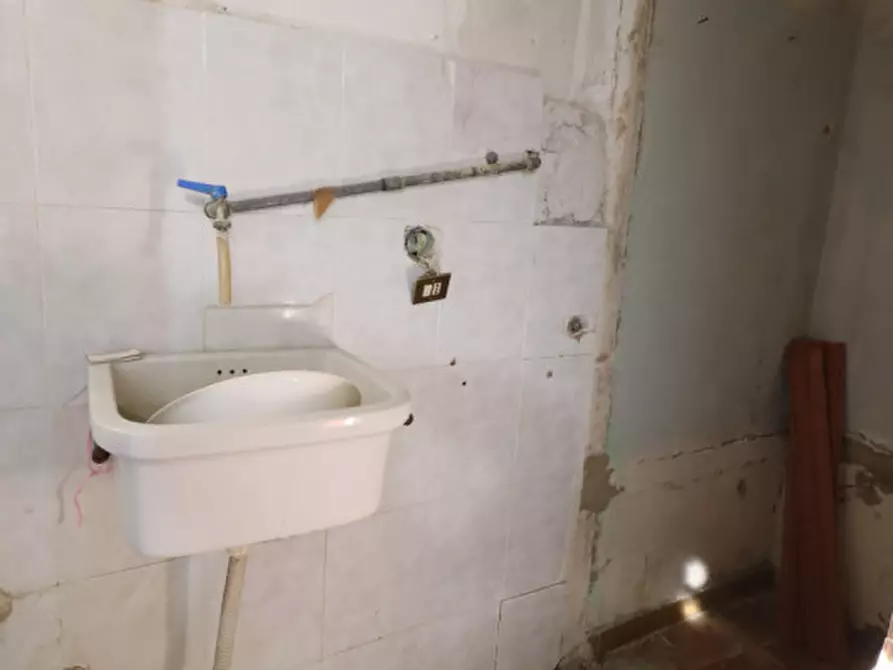 Immagine 37 di Casa bifamiliare in vendita  in Via Salvatore Nolfo n. 48 a Palagonia