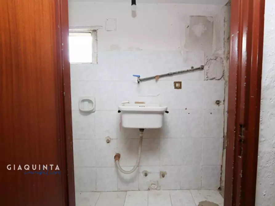 Immagine 39 di Casa bifamiliare in vendita  in Via Salvatore Nolfo n. 48 a Palagonia