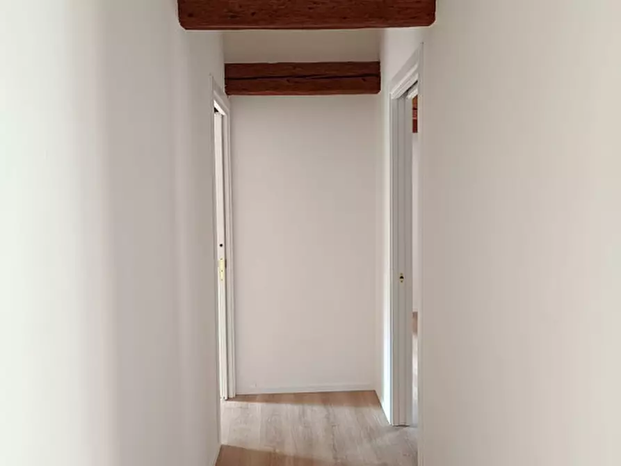 Immagine 13 di Appartamento in vendita  in campo san giovanni e paolo a Venezia