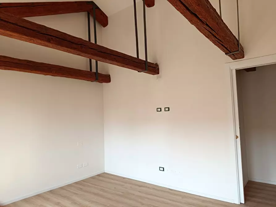 Immagine 14 di Appartamento in vendita  in campo san giovanni e paolo a Venezia