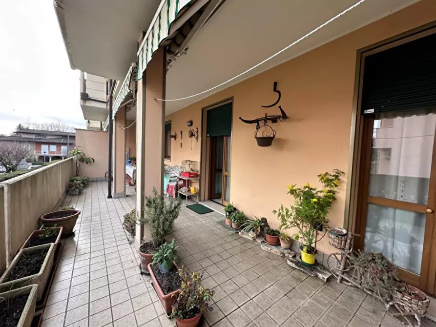 Immagine 1 di Appartamento in vendita  in via puccini a Abano Terme