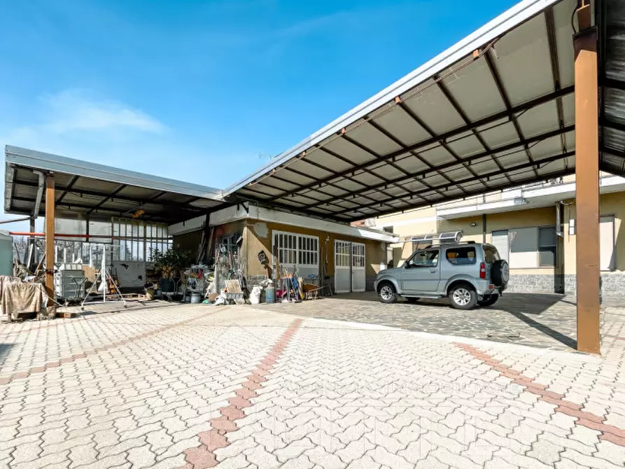 Immagine 21 di Appartamento in vendita  in via caduti della libertà 12 a Gozzano