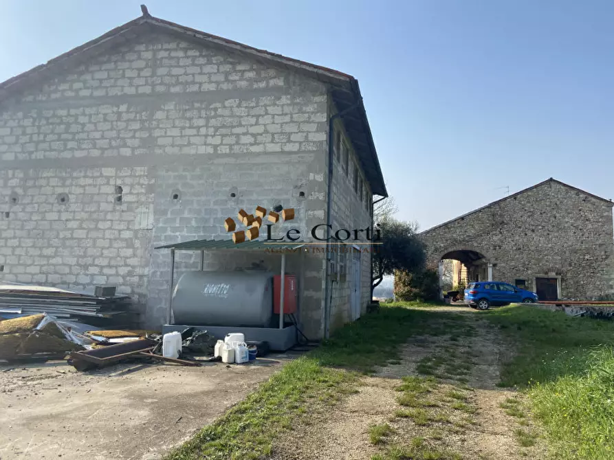 Immagine 17 di Casa indipendente in vendita  in Via Valle a Sarego