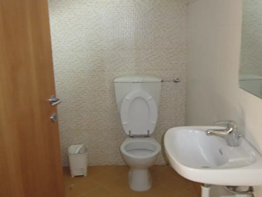 Immagine 11 di Capannone industriale in vendita  in Via Poeti Gozzi a Lenna