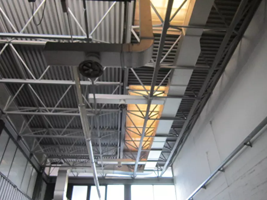 Immagine 8 di Magazzino in vendita  in Via Carlo Serassi 5 a Bergamo