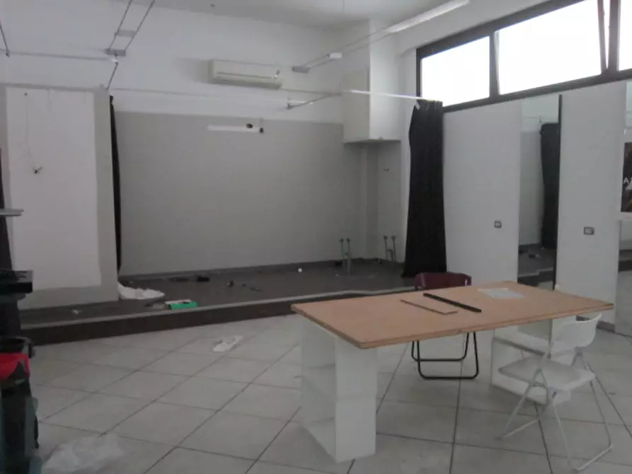 Immagine 18 di Magazzino in vendita  in Via Carlo Serassi 5 a Bergamo