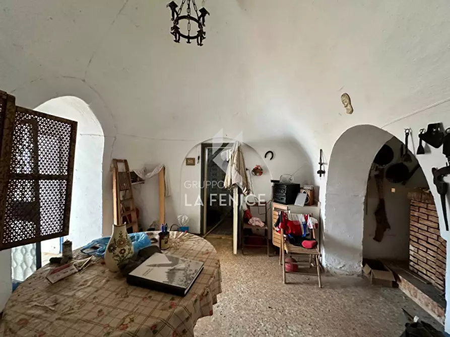 Immagine 10 di Rustico / casale in vendita  in strada foggevo a Martina Franca